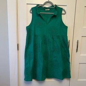 Green Sleeveless V-Neck Sundress